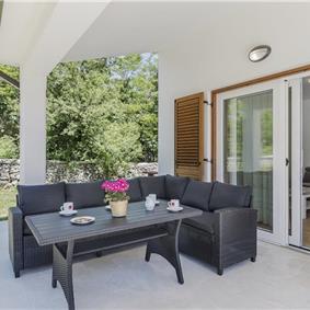 6 bedroom villa with pool near Labin, Istria, sleeps 12